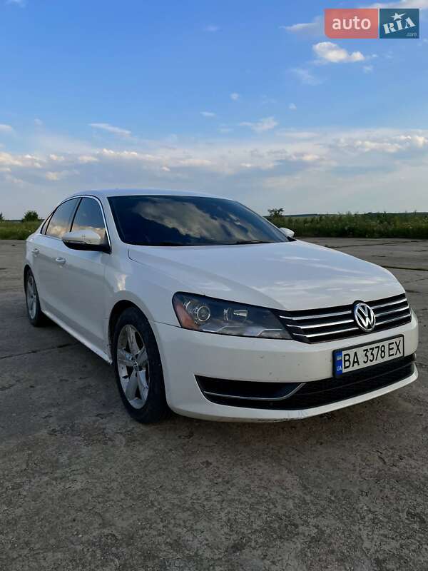 Volkswagen Passat 2012 Volkswagen Passat 2012