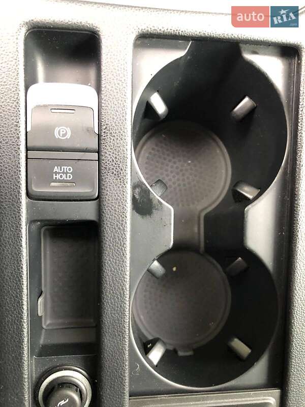 Универсал Volkswagen Passat 2014 в Долине фото 17 Универсал Volkswagen Passat 2014 в Долине