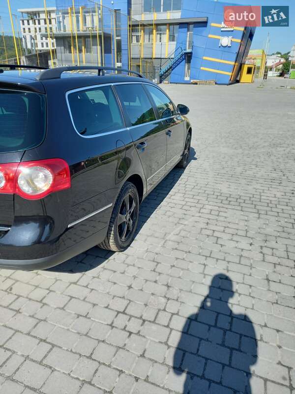 Универсал Volkswagen Passat 2005 в Винниках фото 9 Универсал Volkswagen Passat 2005 в Винниках