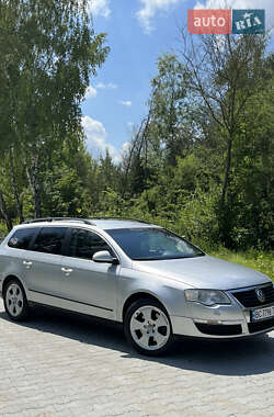 Универсал Volkswagen Passat 2006 в Львове