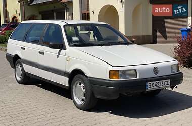 Универсал Volkswagen Passat 1990 в Хмельницком