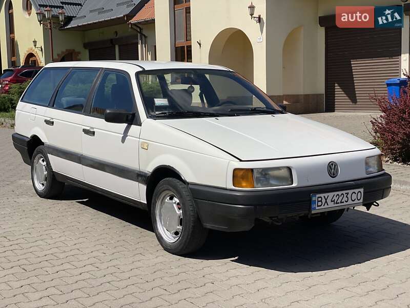 Volkswagen Passat 1990