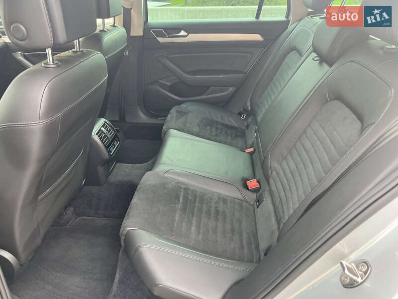 Универсал Volkswagen Passat 2019 в Брошневе-Осаде