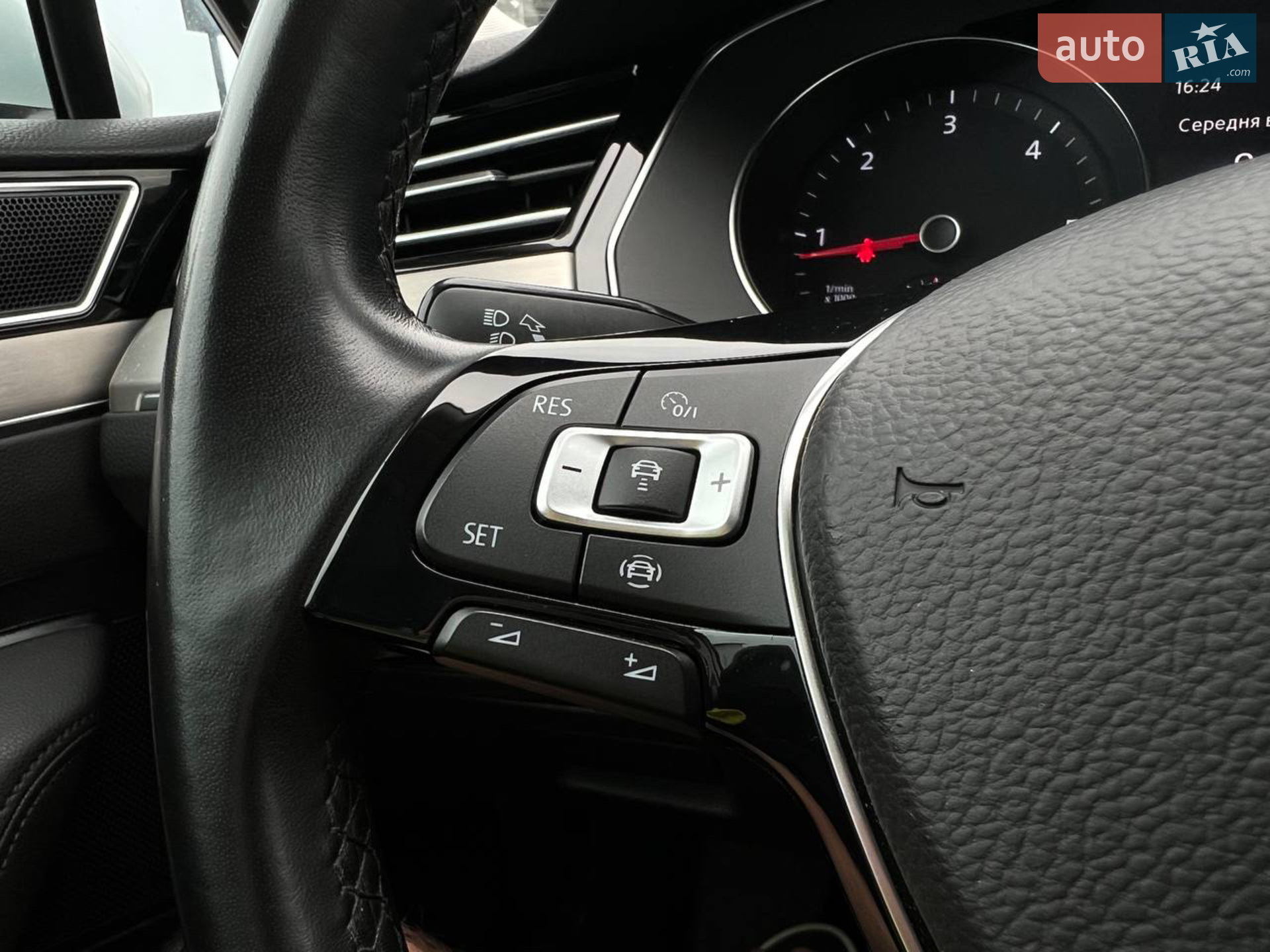 2019 Volkswagen Passat - мініатюра 36