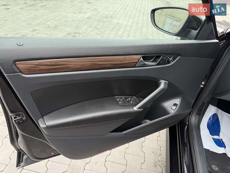 Седан Volkswagen Passat 2021 в Кривом Роге