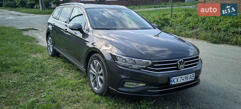 Универсал Volkswagen Passat 2020 в Краснограде фото 27 Универсал Volkswagen Passat 2020 в Краснограде