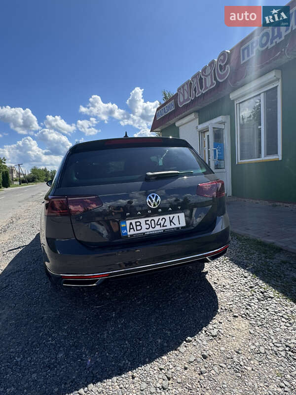 Универсал Volkswagen Passat 2020 в Хмельницком