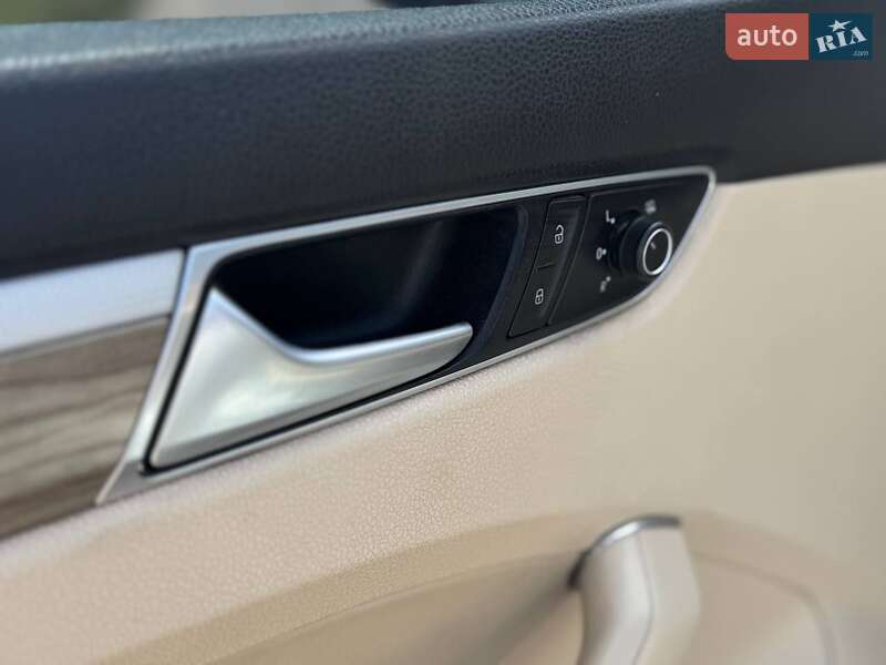 Седан Volkswagen Passat 2015 в Переяславе