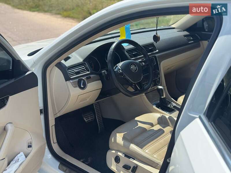 Седан Volkswagen Passat 2015 в Переяславе