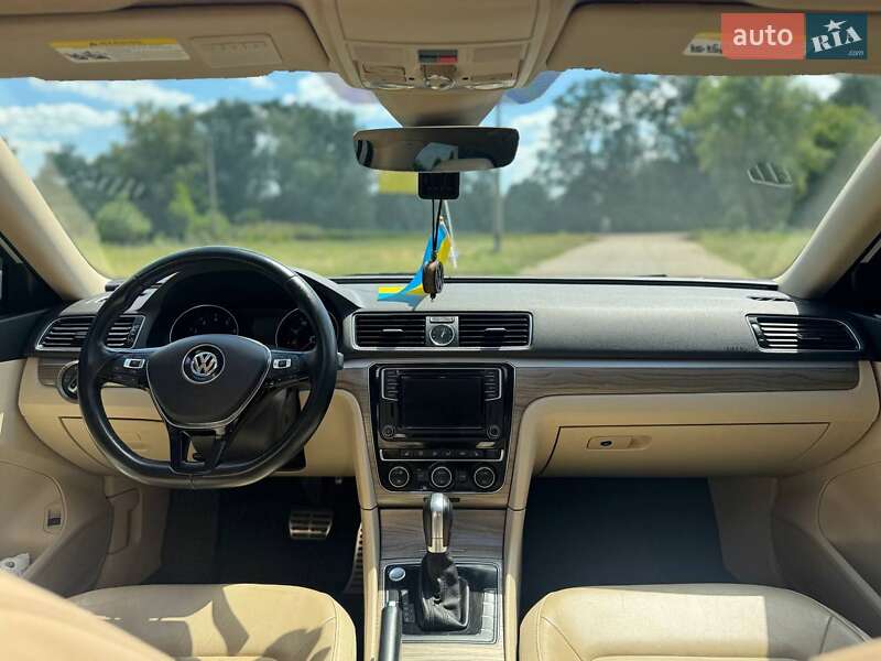 Седан Volkswagen Passat 2015 в Переяславе
