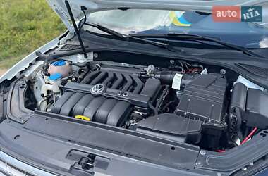 Седан Volkswagen Passat 2015 в 