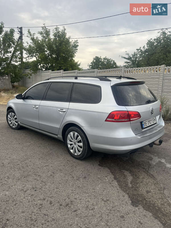 Универсал Volkswagen Passat 2012 в Николаеве