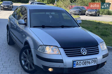 Седан Volkswagen Passat 2001 в Львове