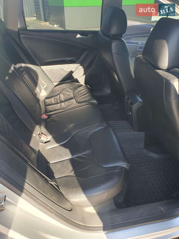 Универсал Volkswagen Passat 2006 в Житомире