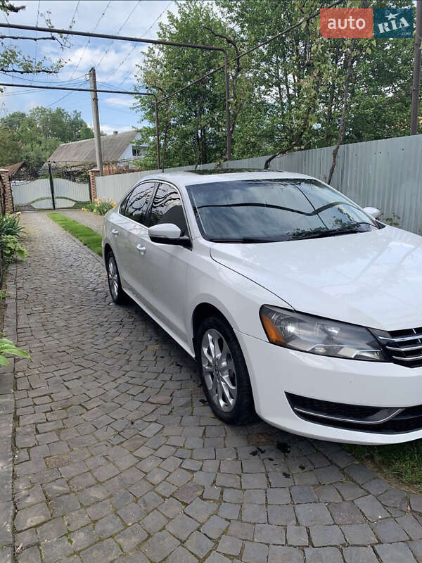 Седан Volkswagen Passat 2014 в Мукачево