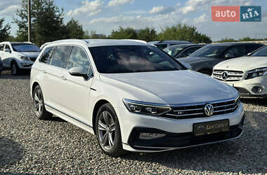 Универсал Volkswagen Passat 2019 в Ивано-Франковске