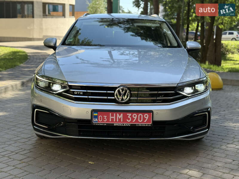 Универсал Volkswagen Passat 2021 в Броварах