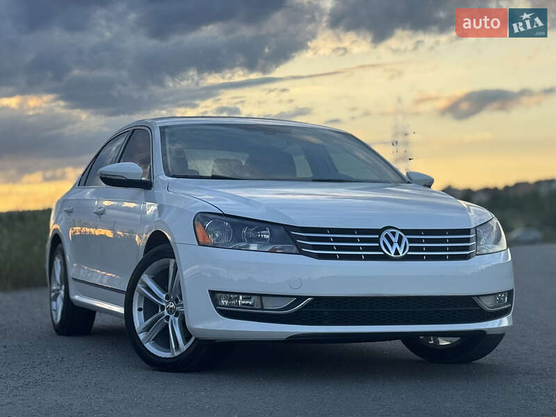 Седан Volkswagen Passat 2015 в Дрогобыче