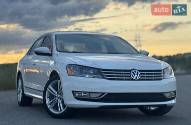 Седан Volkswagen Passat 2015 в 