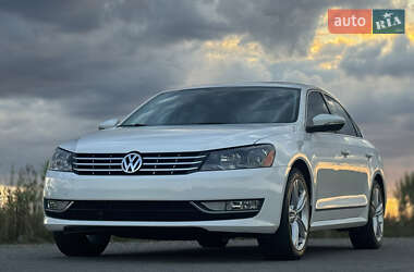 Седан Volkswagen Passat 2015 в 