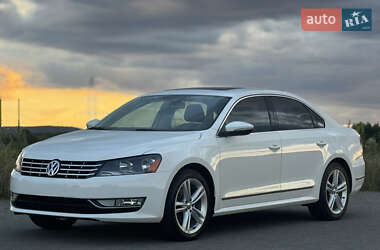 Седан Volkswagen Passat 2015 в 