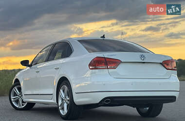 Седан Volkswagen Passat 2015 в 