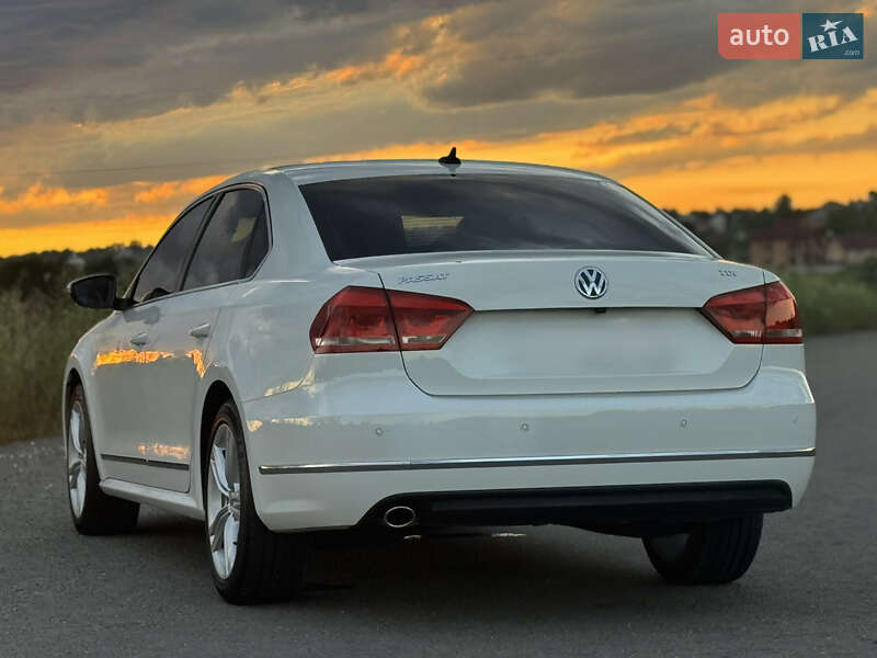 Седан Volkswagen Passat 2015 в Дрогобыче