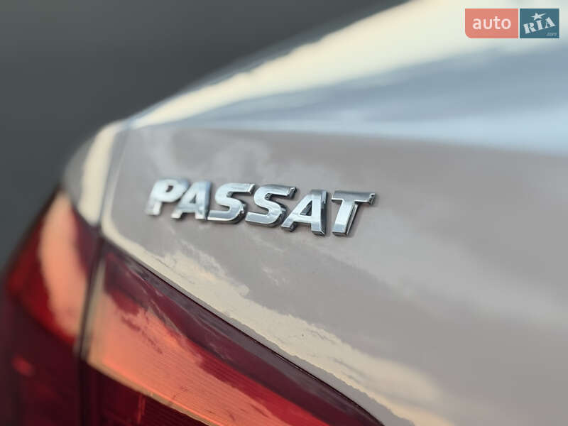 Седан Volkswagen Passat 2015 в Дрогобыче