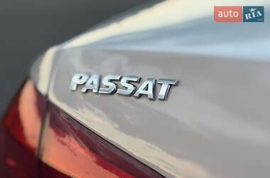 Седан Volkswagen Passat 2015 в 