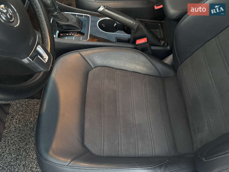 Седан Volkswagen Passat 2015 в Дрогобыче