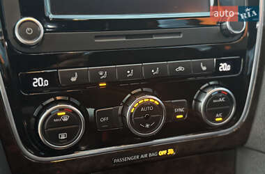Седан Volkswagen Passat 2015 в 