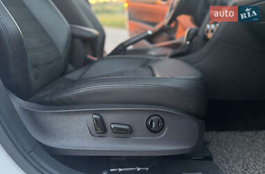 Седан Volkswagen Passat 2015 в 