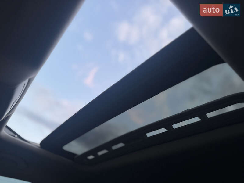 Седан Volkswagen Passat 2015 в Дрогобыче