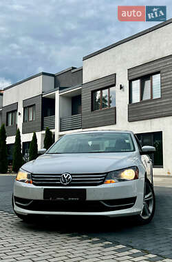 Седан Volkswagen Passat 2015 в Виннице
