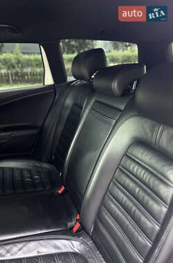 Універсал Volkswagen Passat 2010 в 