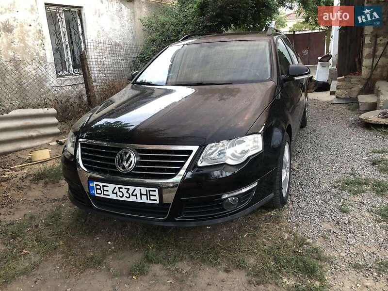 Универсал Volkswagen Passat 2008 в Вознесенске