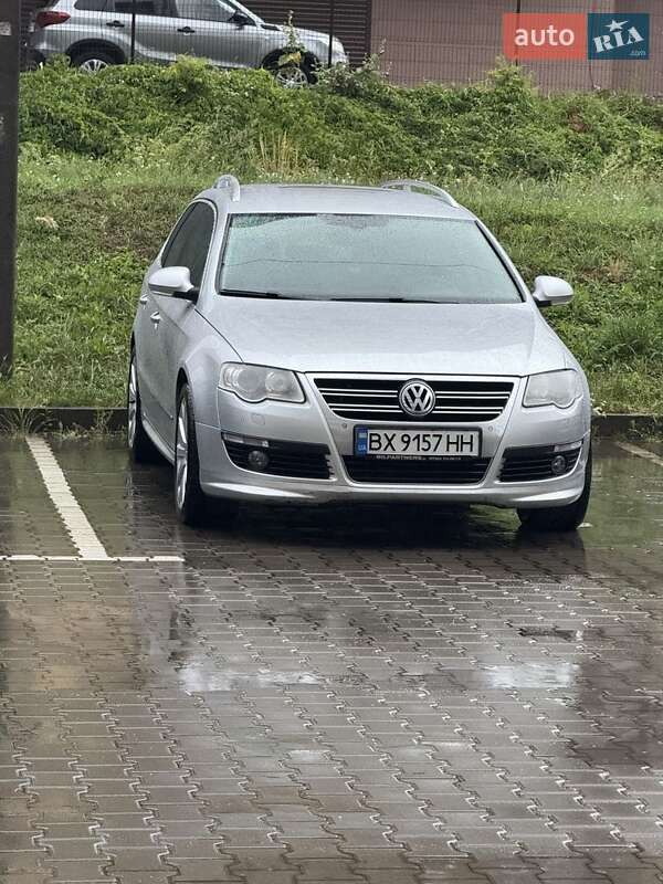 Універсал Volkswagen Passat 2010 в Львові