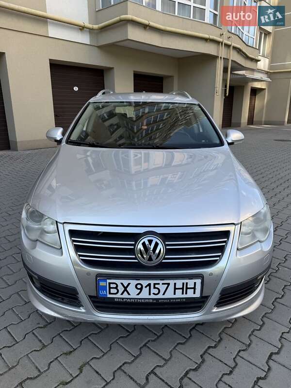 Універсал Volkswagen Passat 2010 в Львові