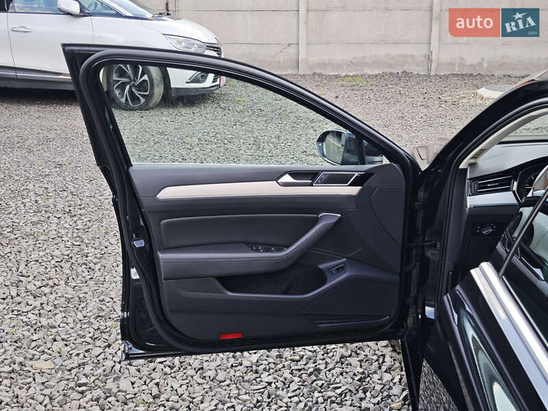 Универсал Volkswagen Passat 2019 в Луцке