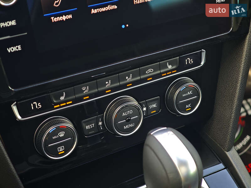 Универсал Volkswagen Passat 2019 в Луцке