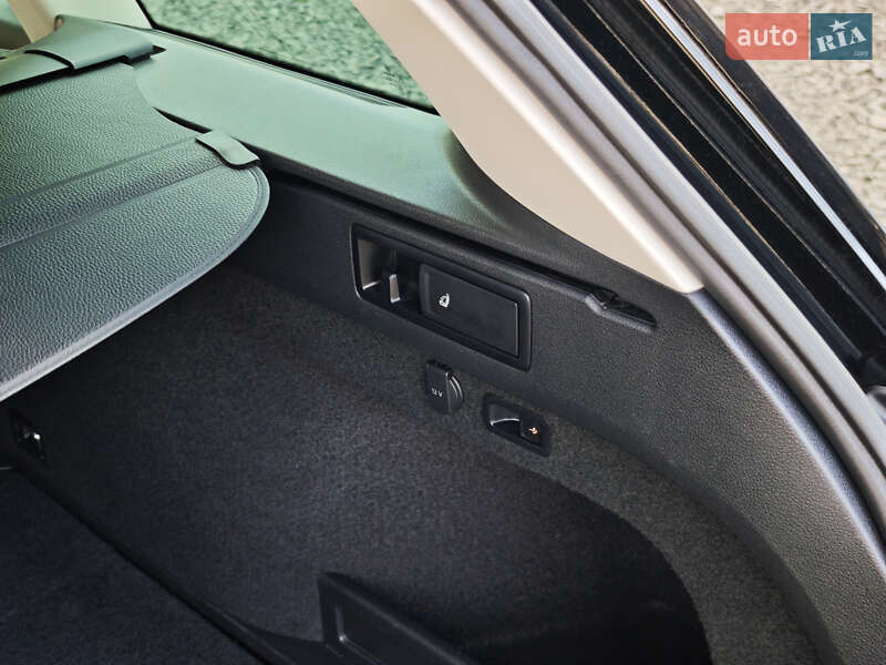 Универсал Volkswagen Passat 2019 в Луцке