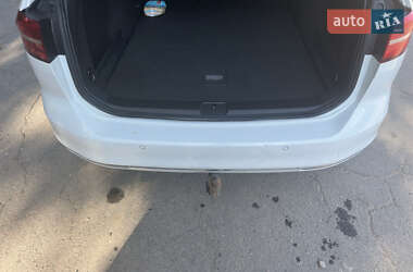 Универсал Volkswagen Passat 2015 в 