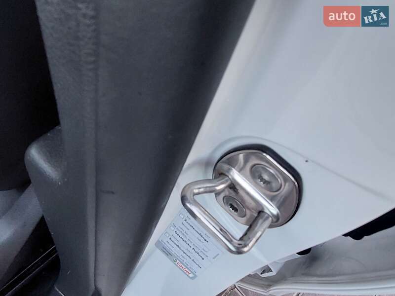 Универсал Volkswagen Passat 2013 в Одессе