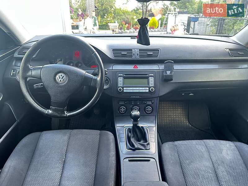 Седан Volkswagen Passat 2007 в Городке
