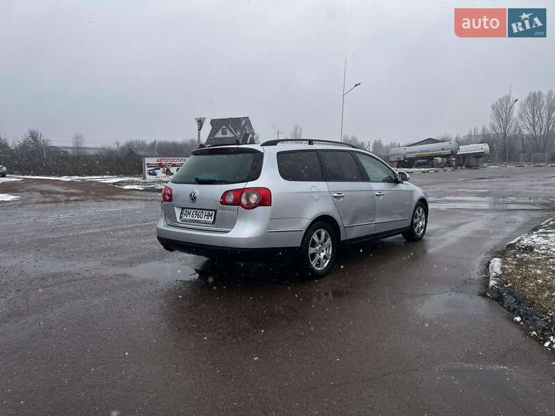 Універсал Volkswagen Passat 2007 в Олевську