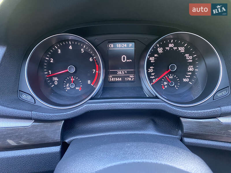 Седан Volkswagen Passat 2017 в Кременчуге