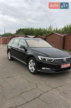 Універсал Volkswagen Passat 2017 в Луцьку