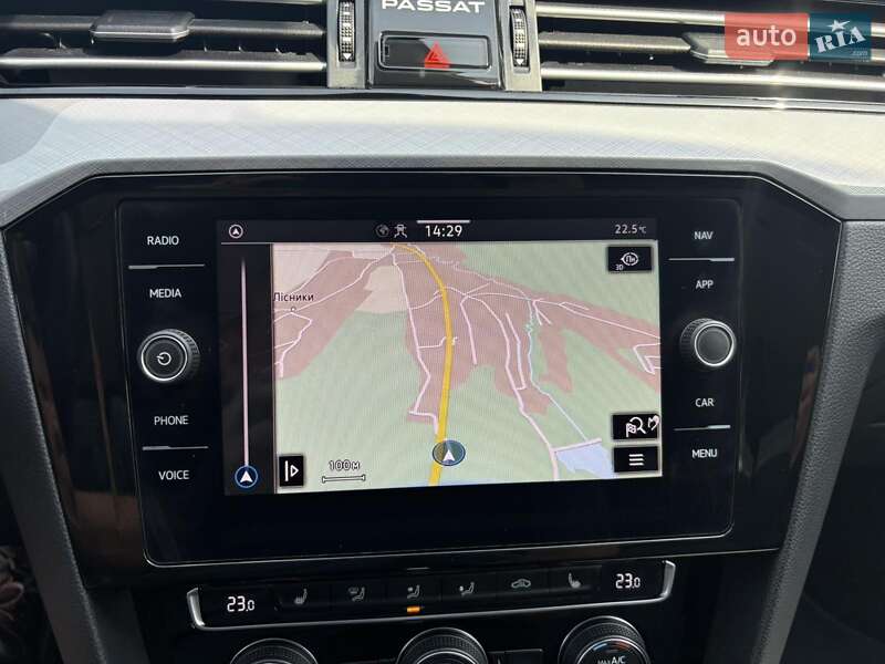 Універсал Volkswagen Passat 2020 в Бережанах