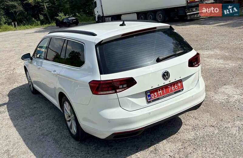 Універсал Volkswagen Passat 2020 в Бережанах