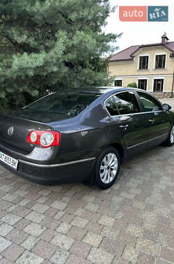 Седан Volkswagen Passat 2008 в 